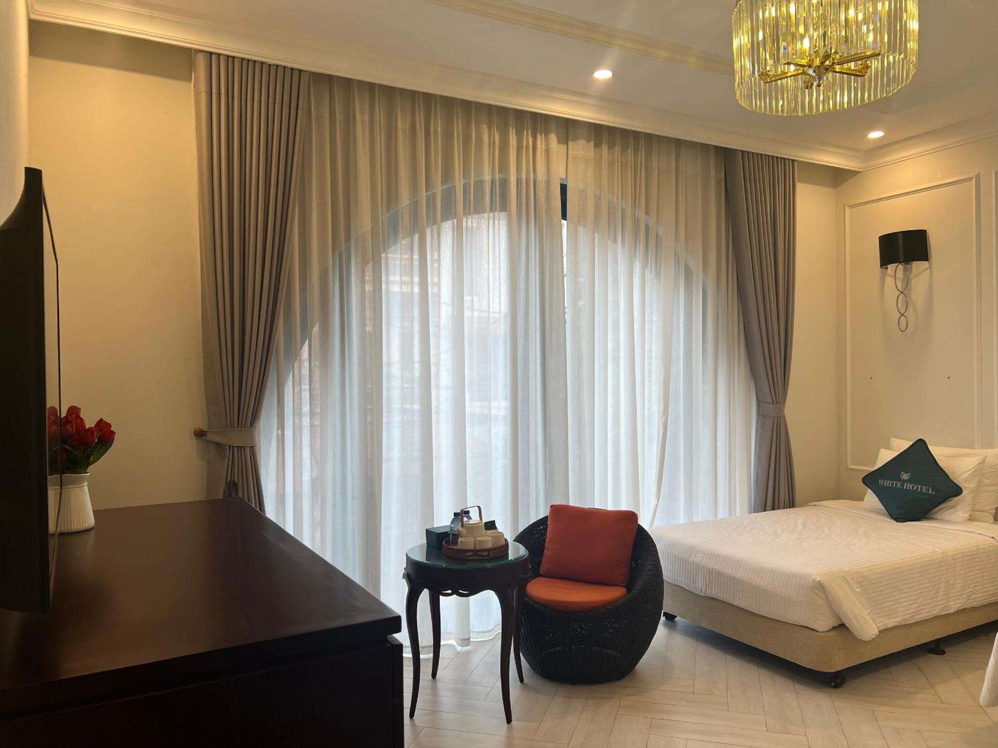 White Hotel Lang Son Ngoại thất bức ảnh